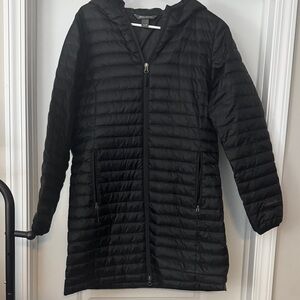 Eddie Bauer Women's Black Hooded Puffer Coat